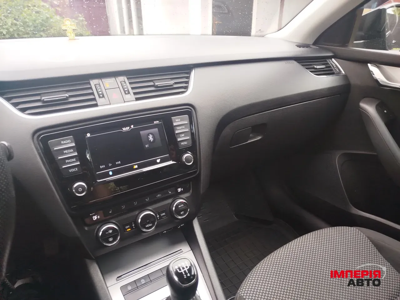 Skoda Octavia - фото 5