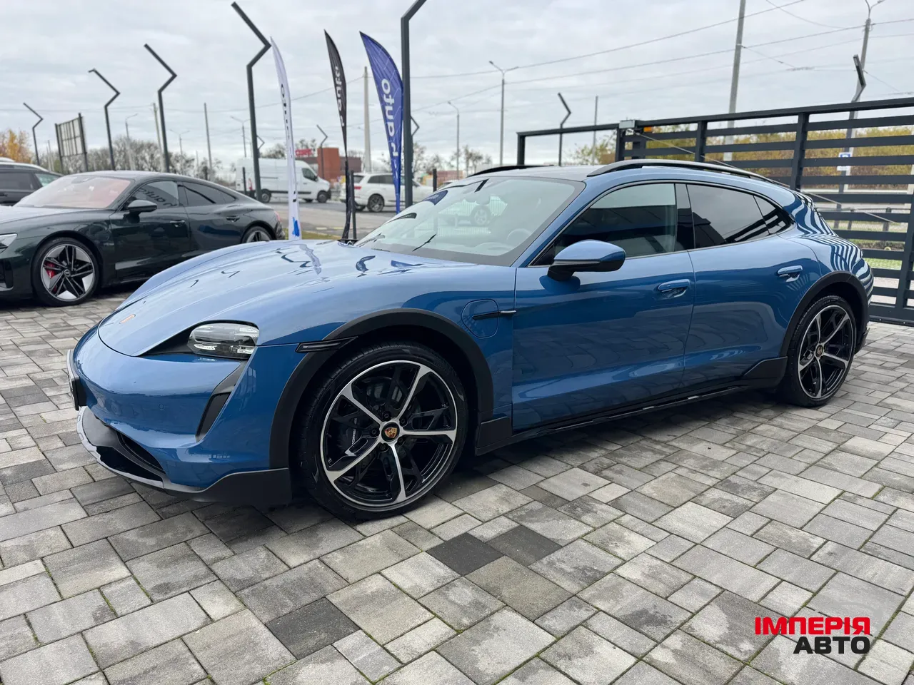 Porsche Taycan - фото 40