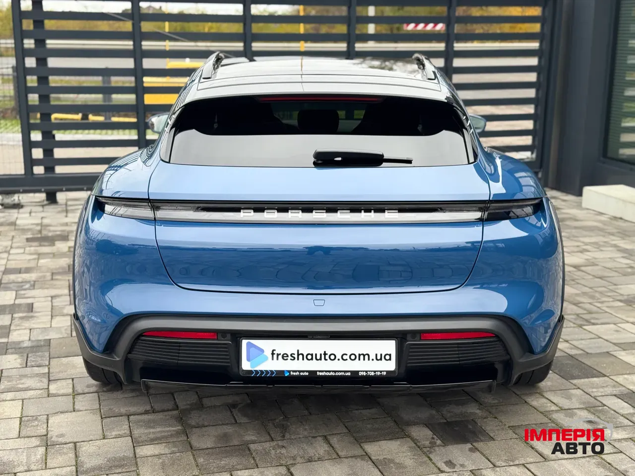 Porsche Taycan - фото 37