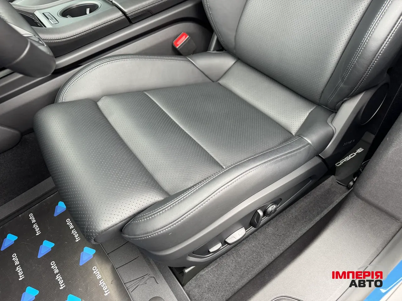 Porsche Taycan - фото 41