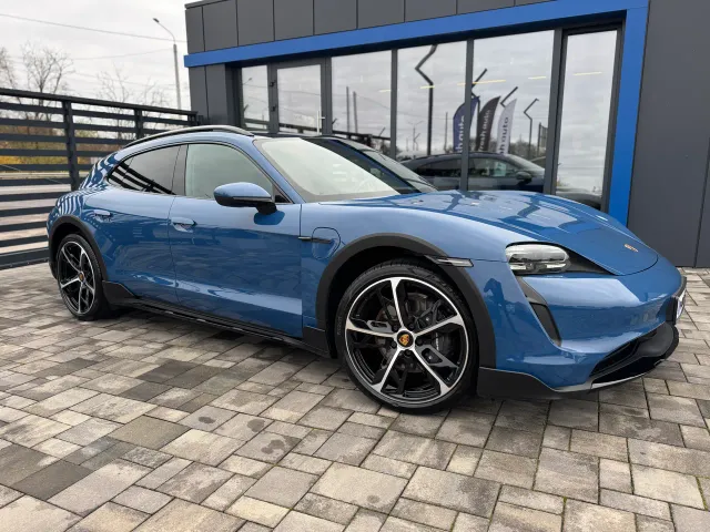 Porsche Taycan - фото 3