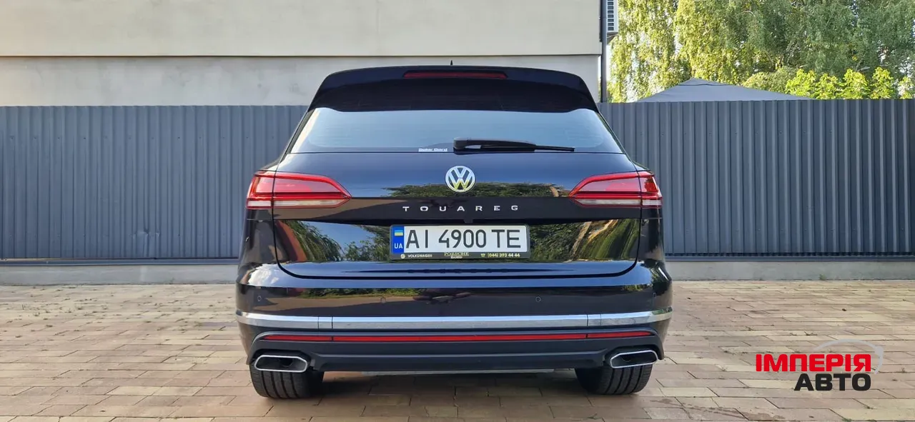 Volkswagen Touareg - фото 3