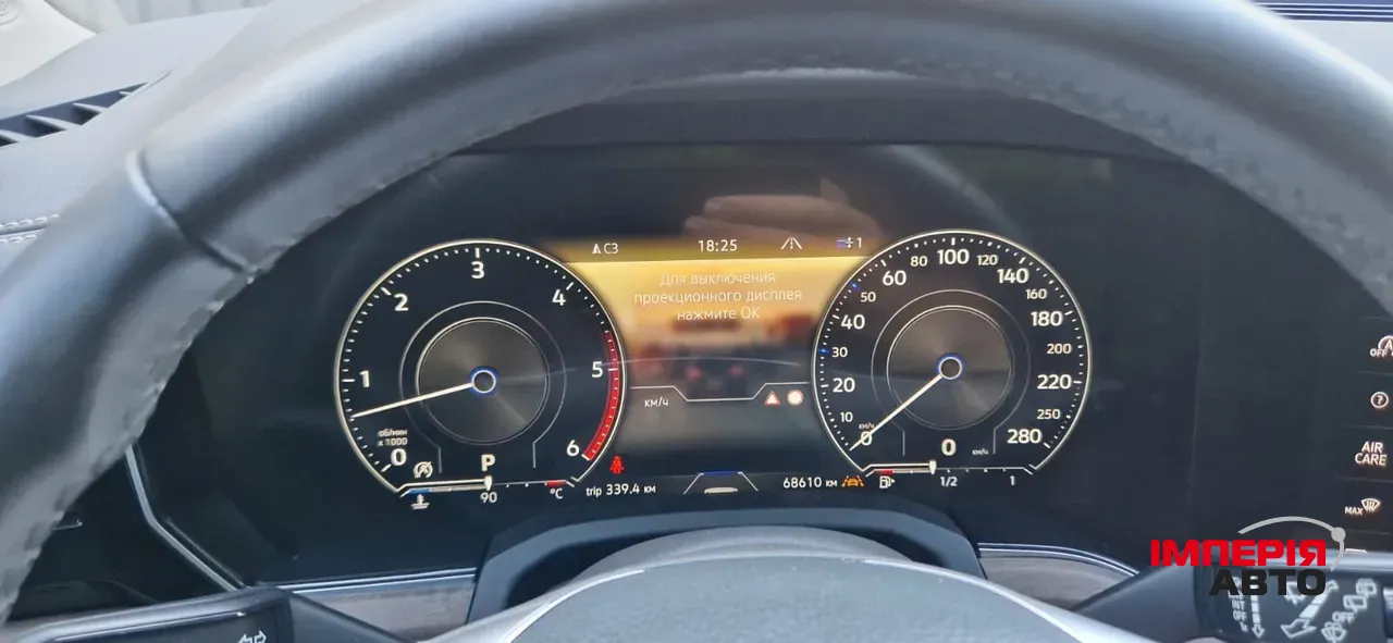 Volkswagen Touareg - фото 9