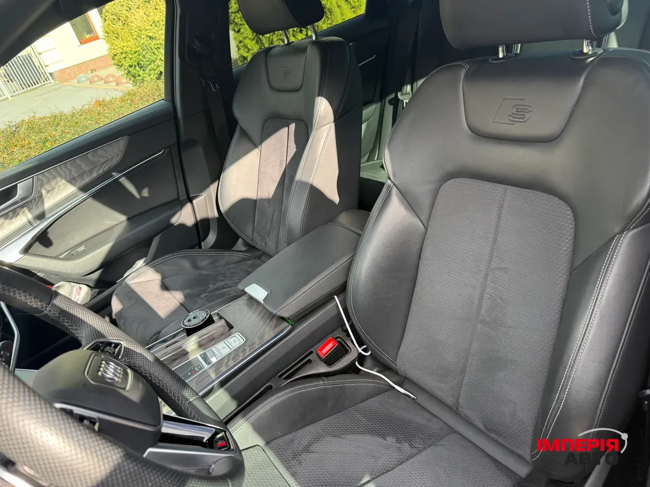 Audi A6 - фото 13