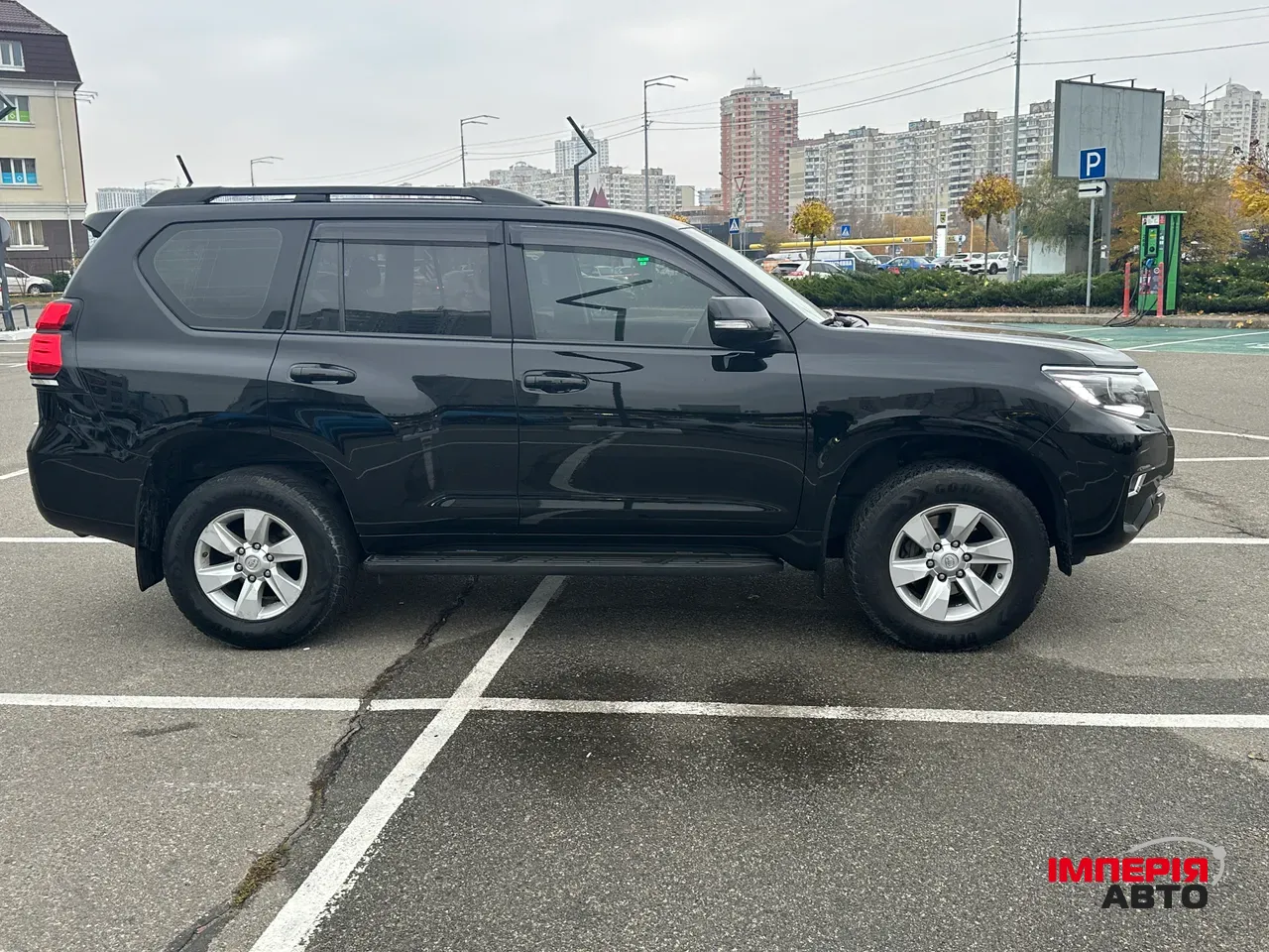 Toyota Land Cruiser Prado - фото 8