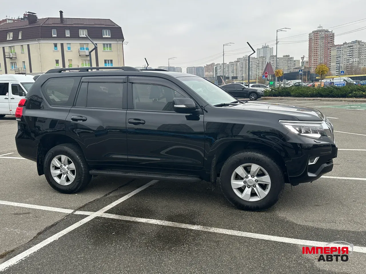 Toyota Land Cruiser Prado - фото 7