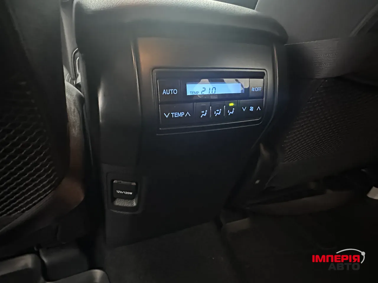 Toyota Land Cruiser Prado - фото 39