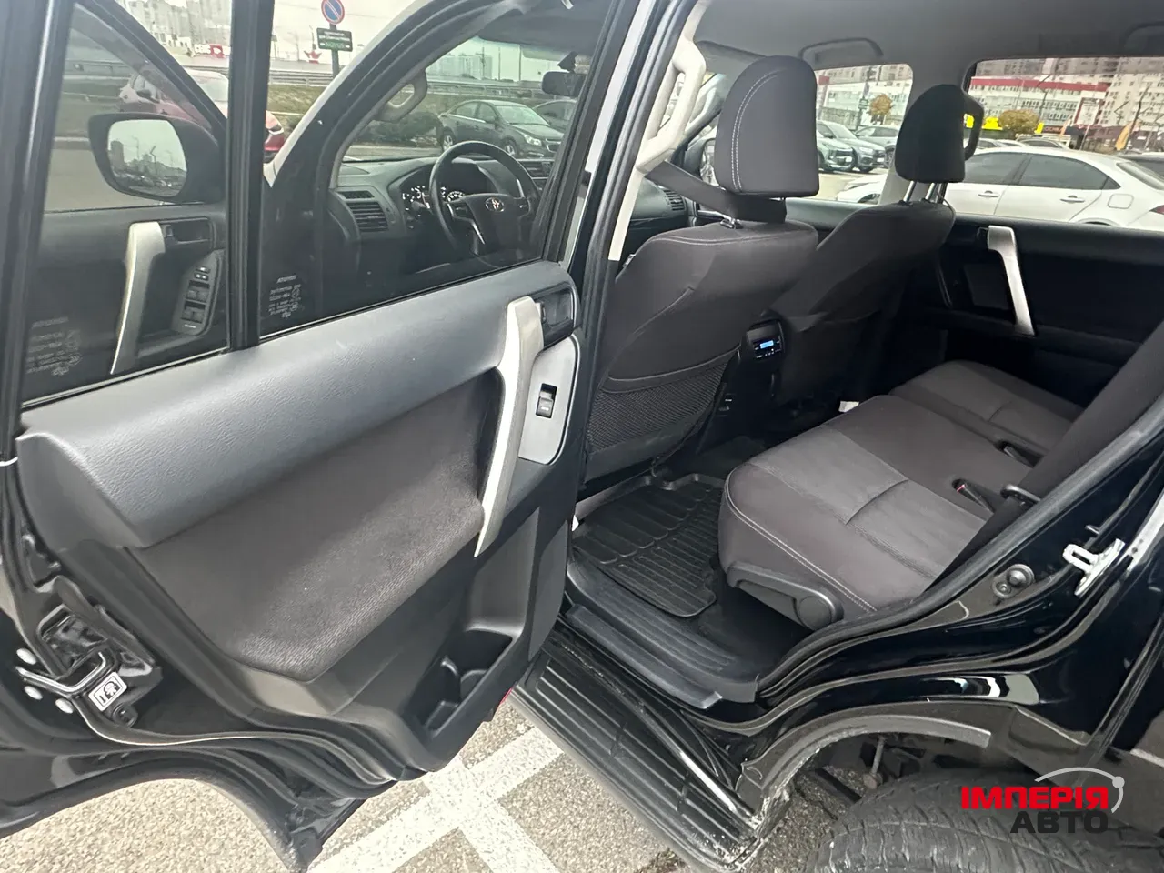 Toyota Land Cruiser Prado - фото 37