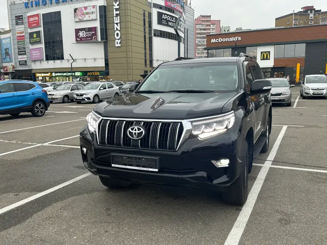 Toyota Land Cruiser Prado - фото 1