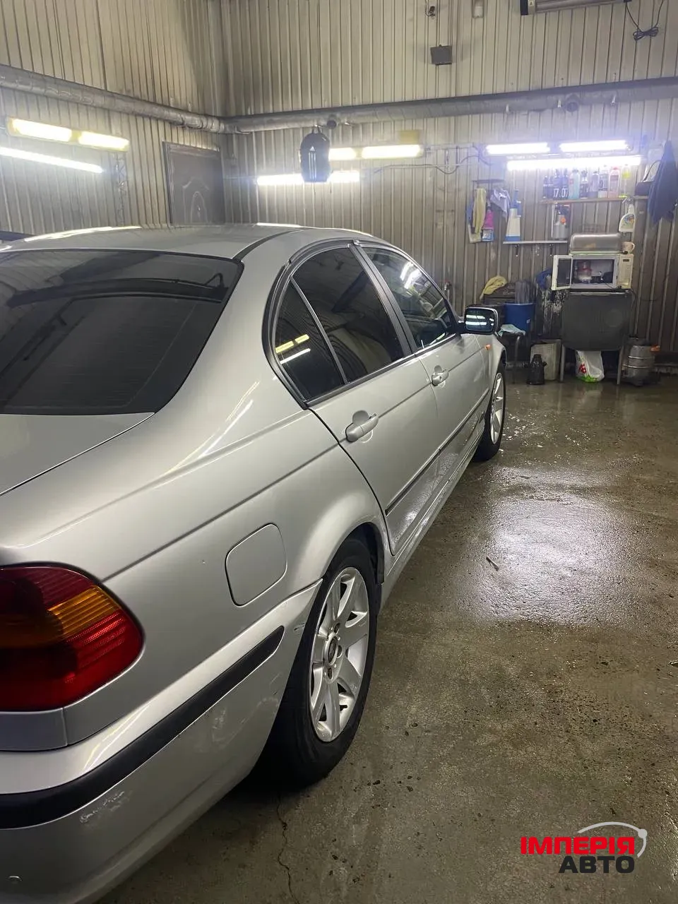 BMW 3 серії - фото 12