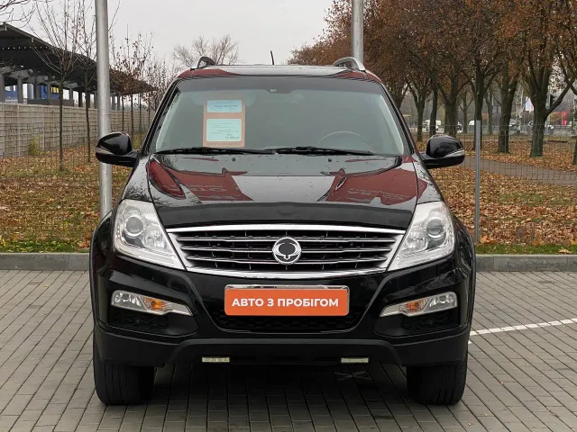 SsangYong Rexton - фото 2