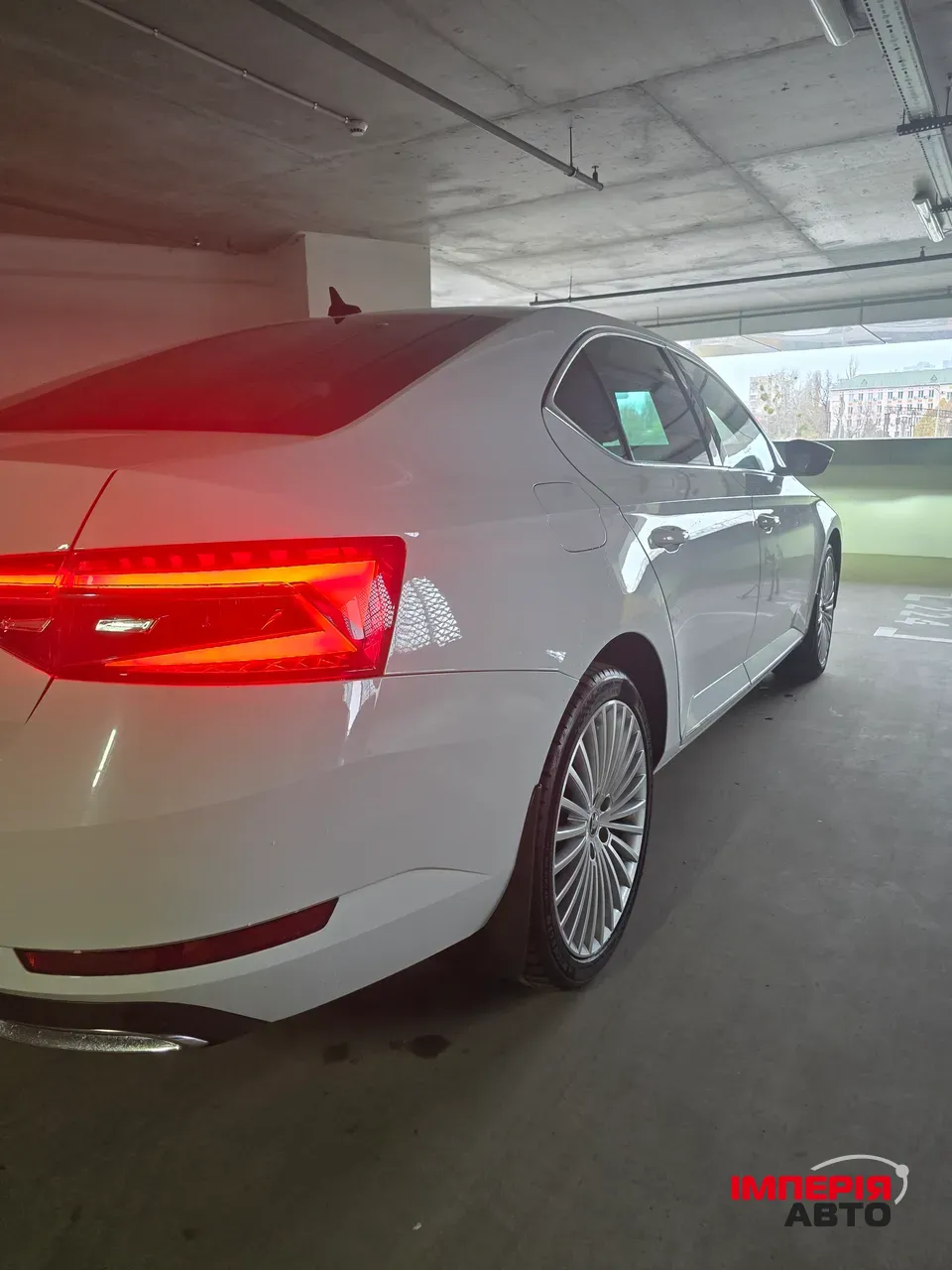 Skoda Superb - фото 5