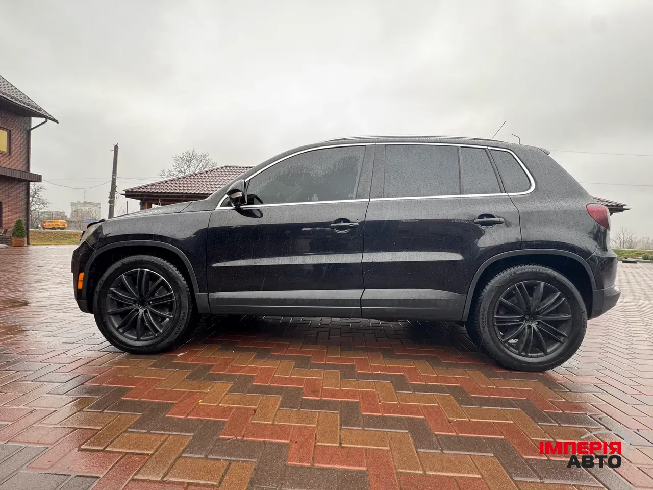 Volkswagen Tiguan - фото 3