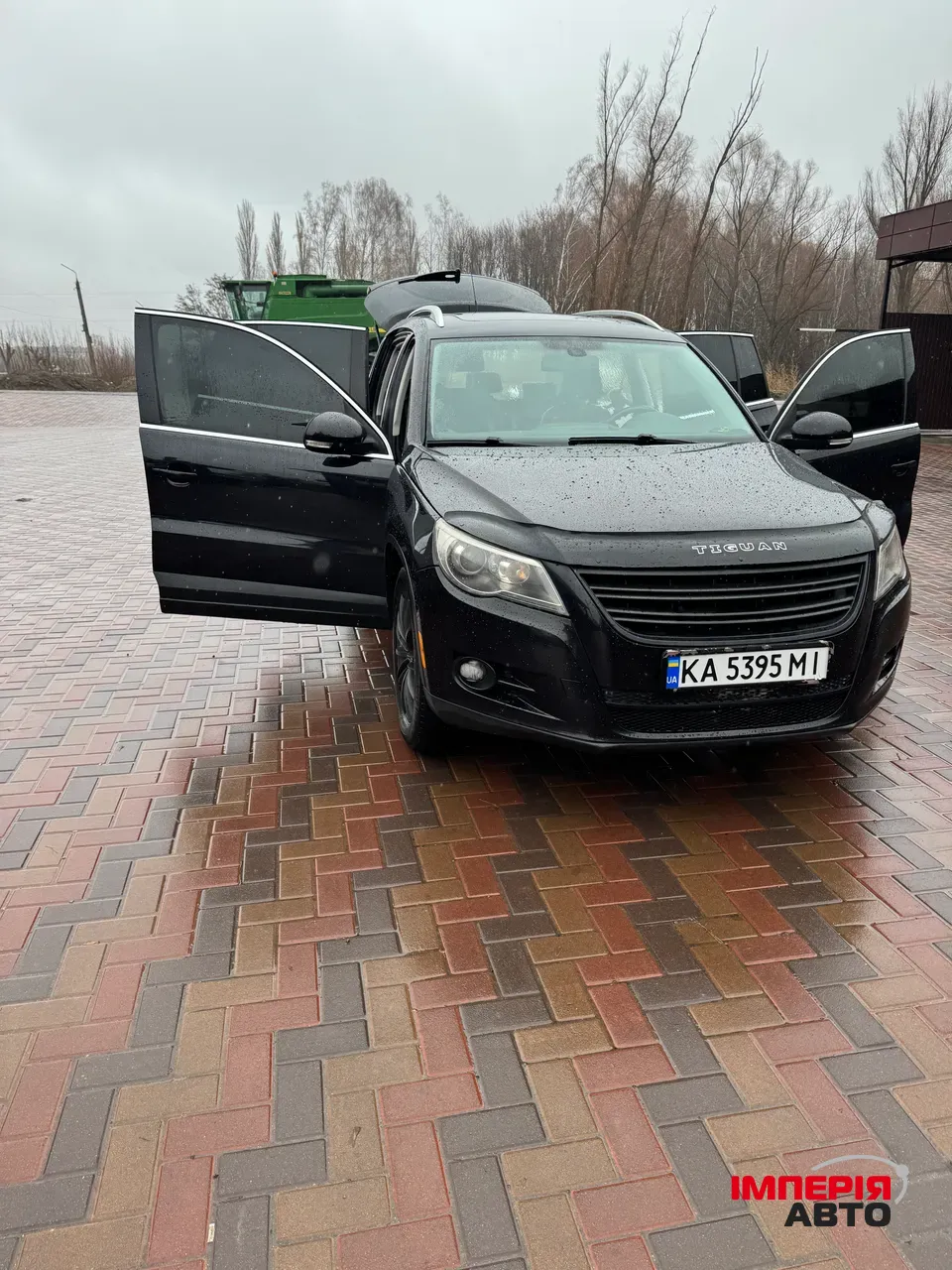 Volkswagen Tiguan - фото 12