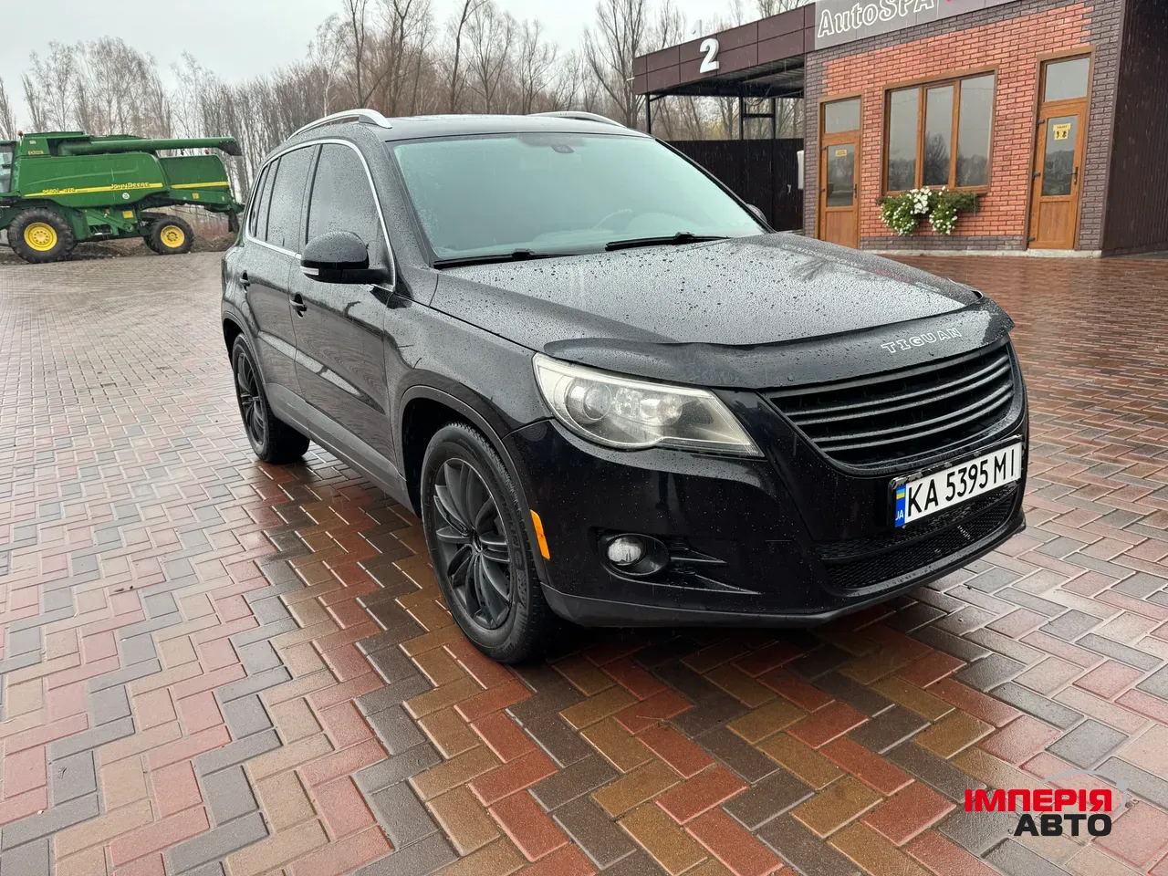 Volkswagen Tiguan - фото 5