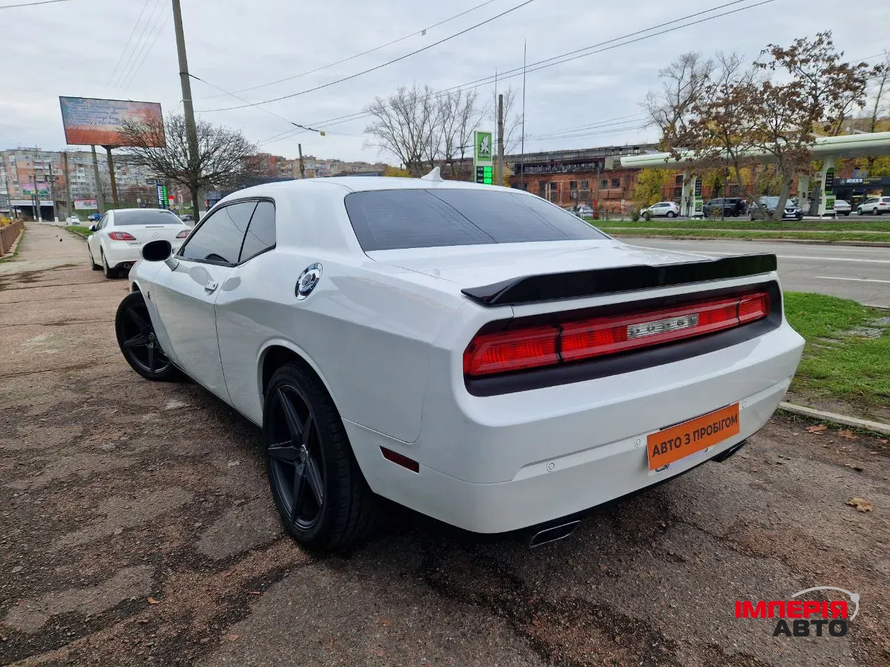 Dodge Challenger - фото 5