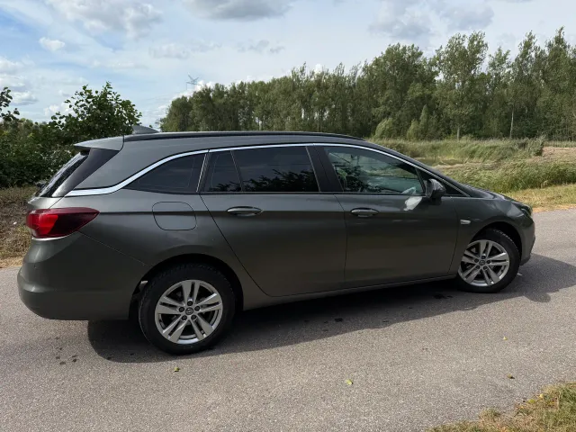 Opel Astra - фото 5