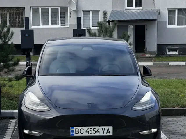 Tesla Model Y 2024, Самбір, $33 000 - зображення 1