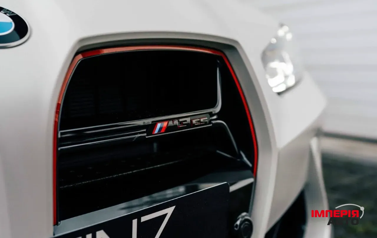 BMW M3 - фото 11