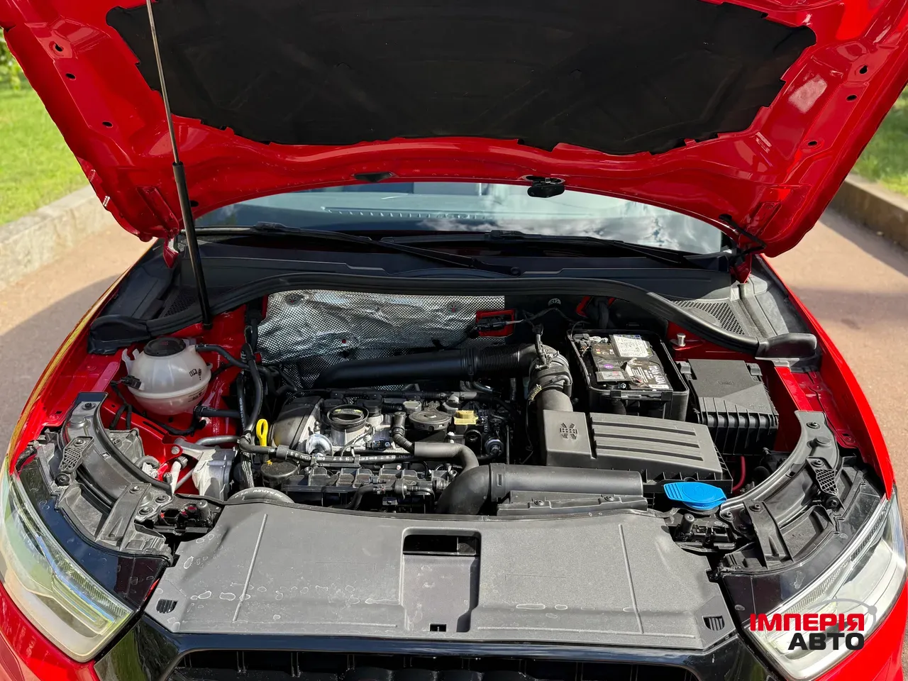 Audi Q3 - фото 16