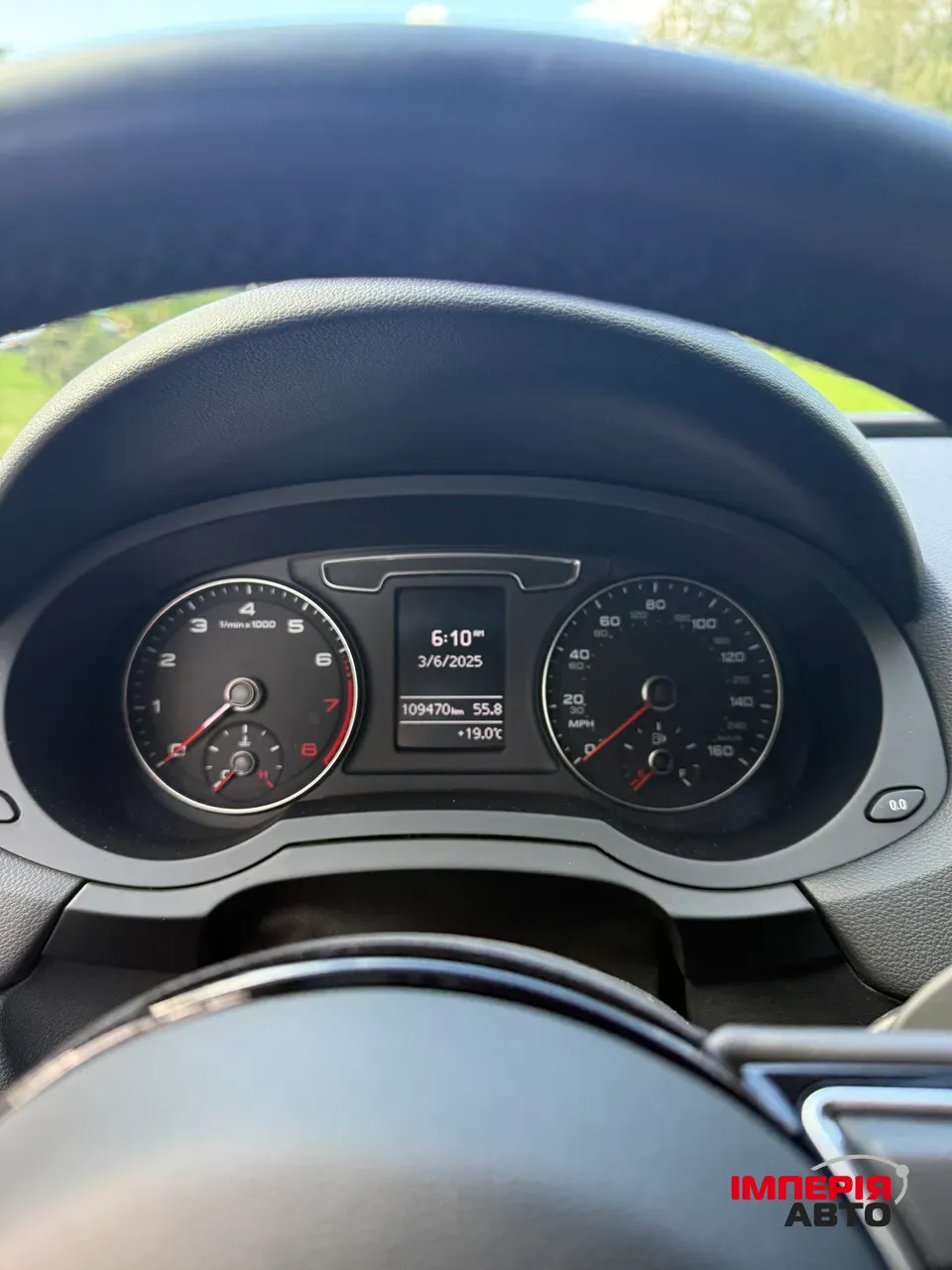 Audi Q3 - фото 10