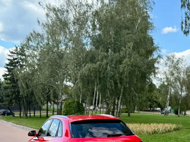 Audi Q3 - фото 4
