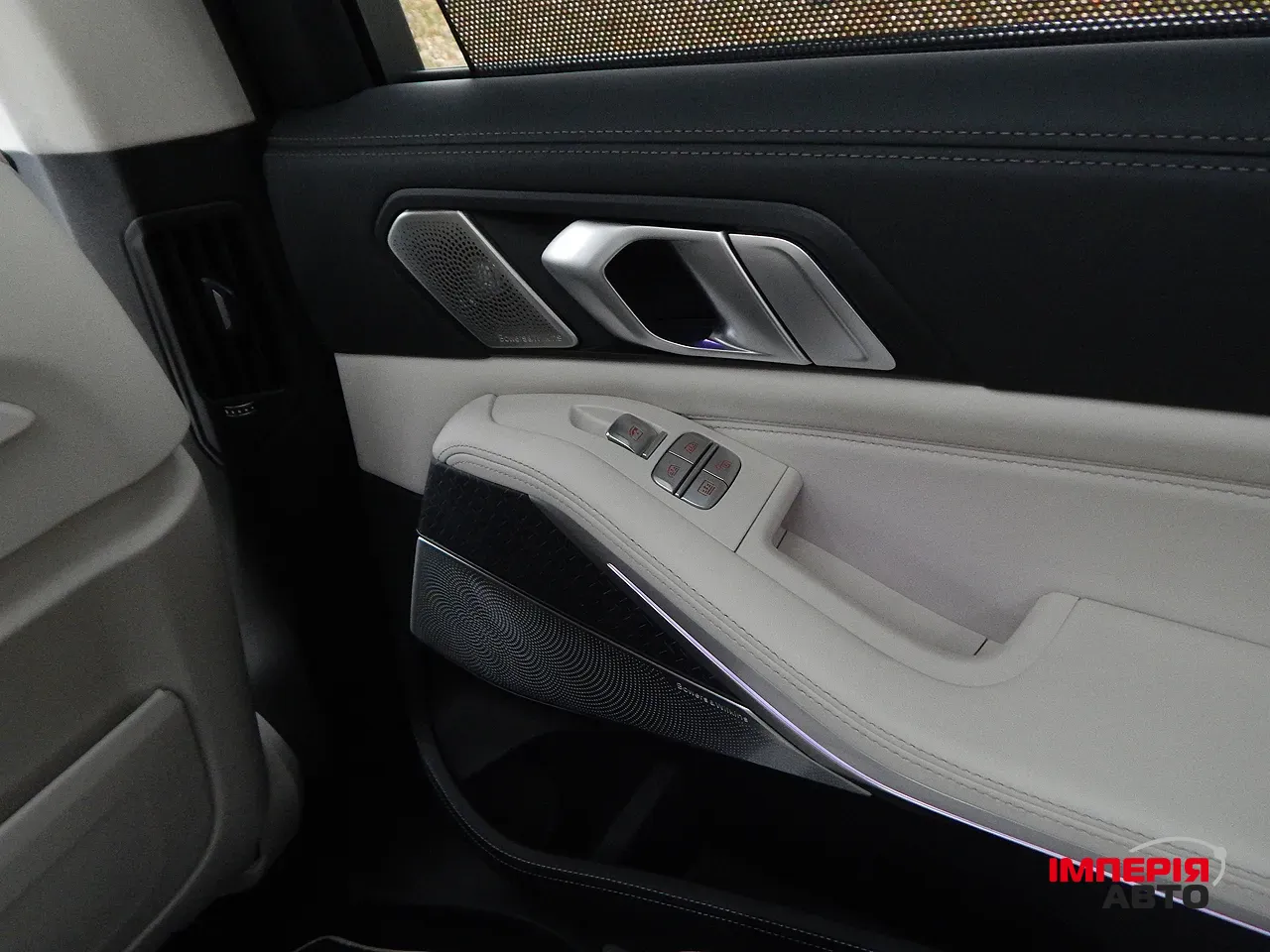 BMW X7 - фото 23