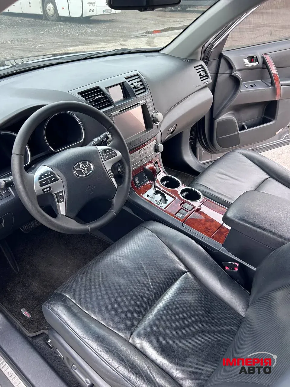 Toyota Highlander - фото 11