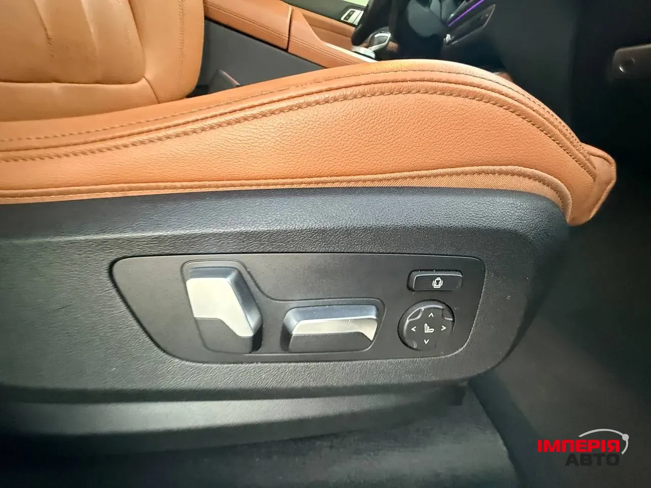 BMW X5 - фото 26