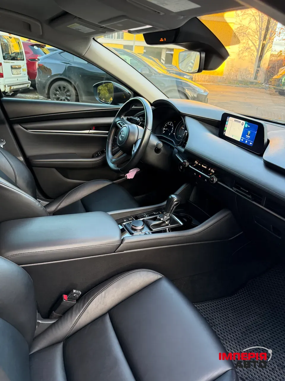 Mazda 3 - фото 6