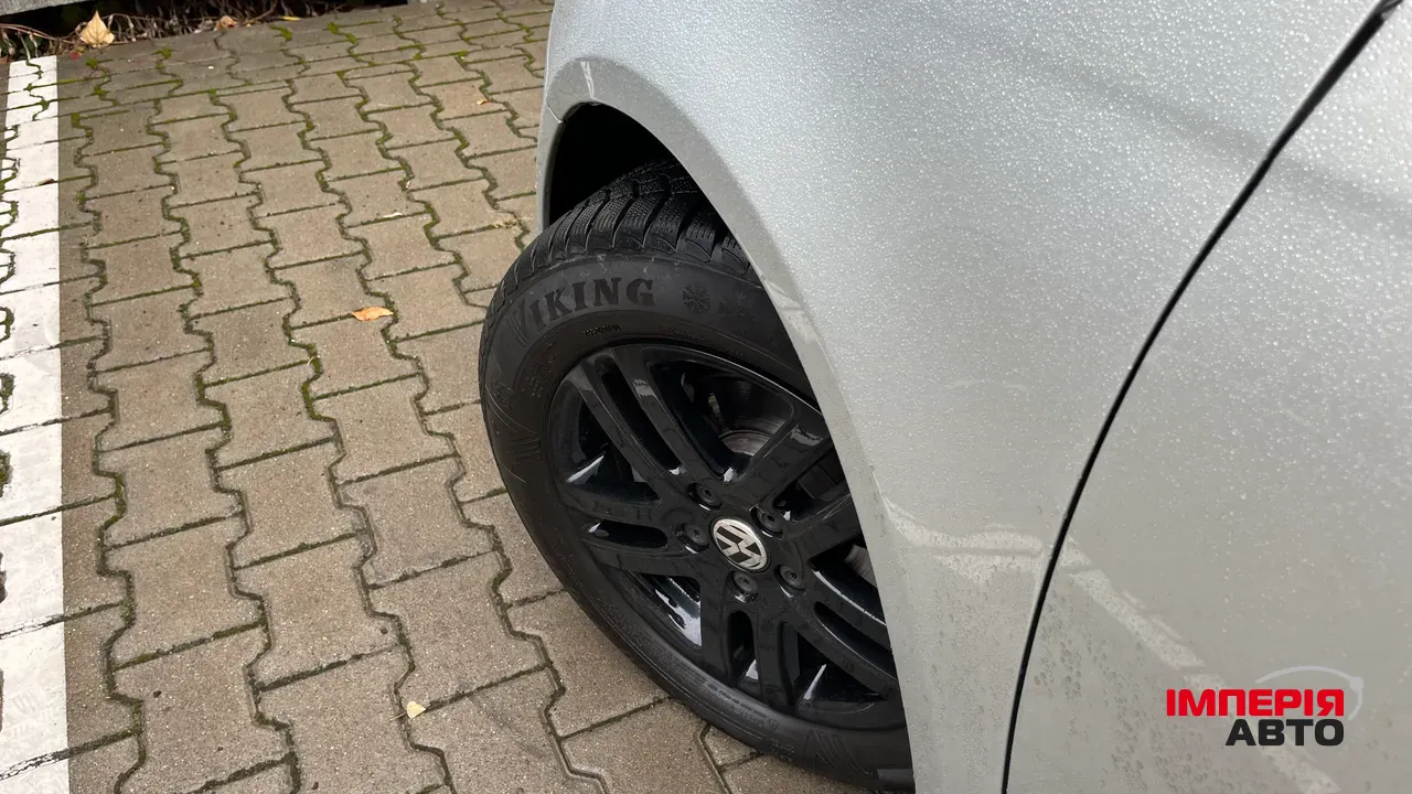 Volkswagen Golf - фото 29