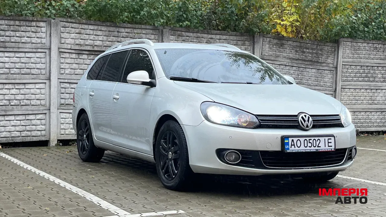 Volkswagen Golf - фото 2
