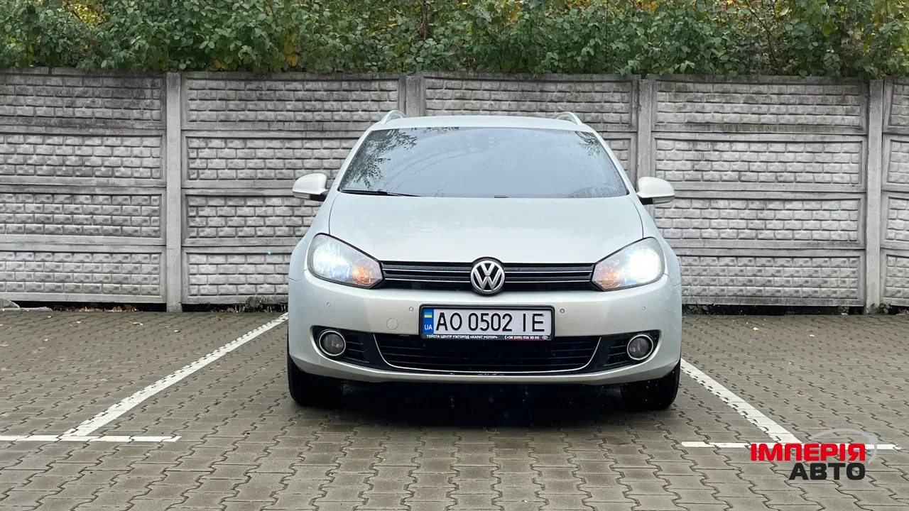 Volkswagen Golf - фото 3