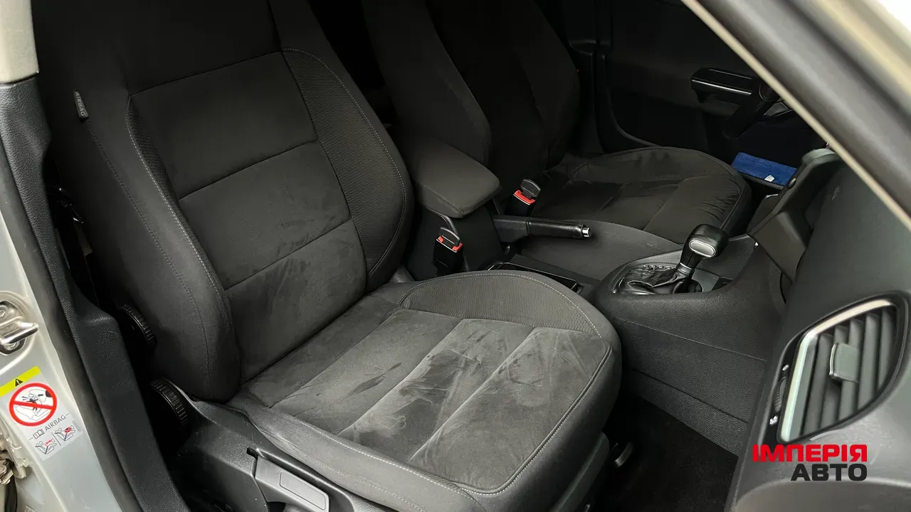 Volkswagen Golf - фото 25