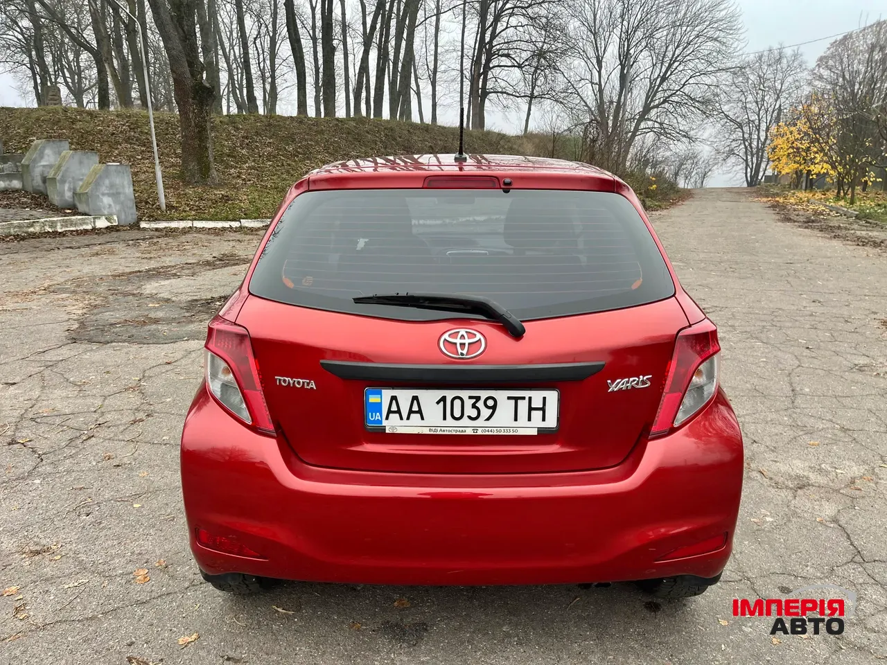 Toyota Yaris - фото 11