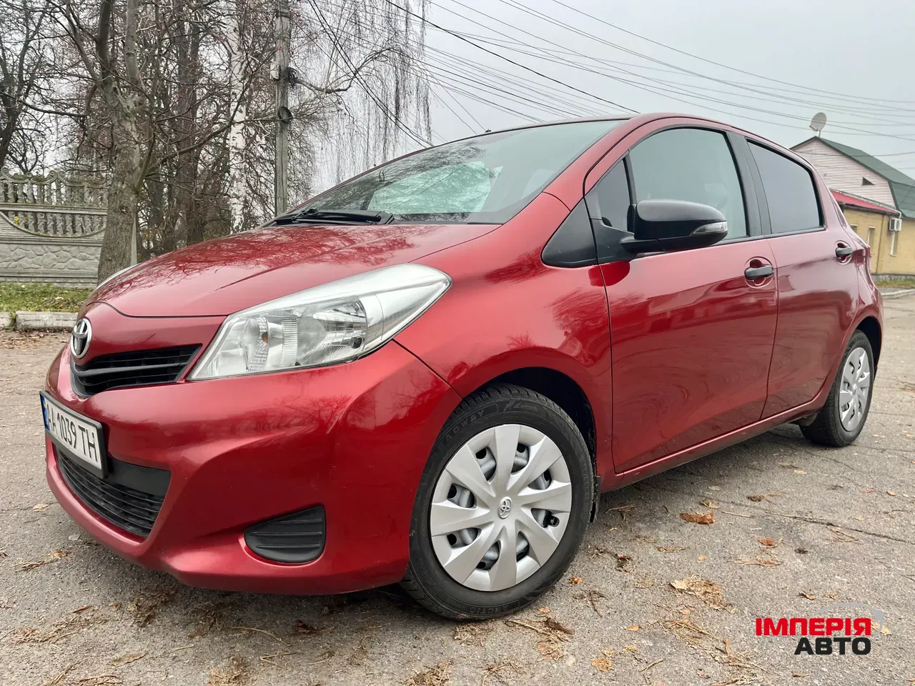 Toyota Yaris - фото 8