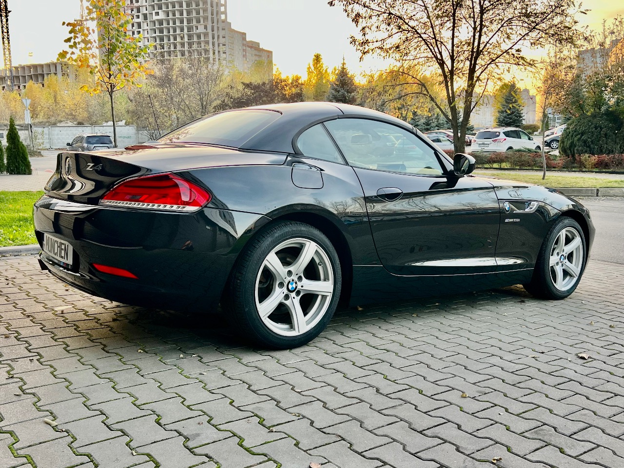 BMW Z4 - фото 13
