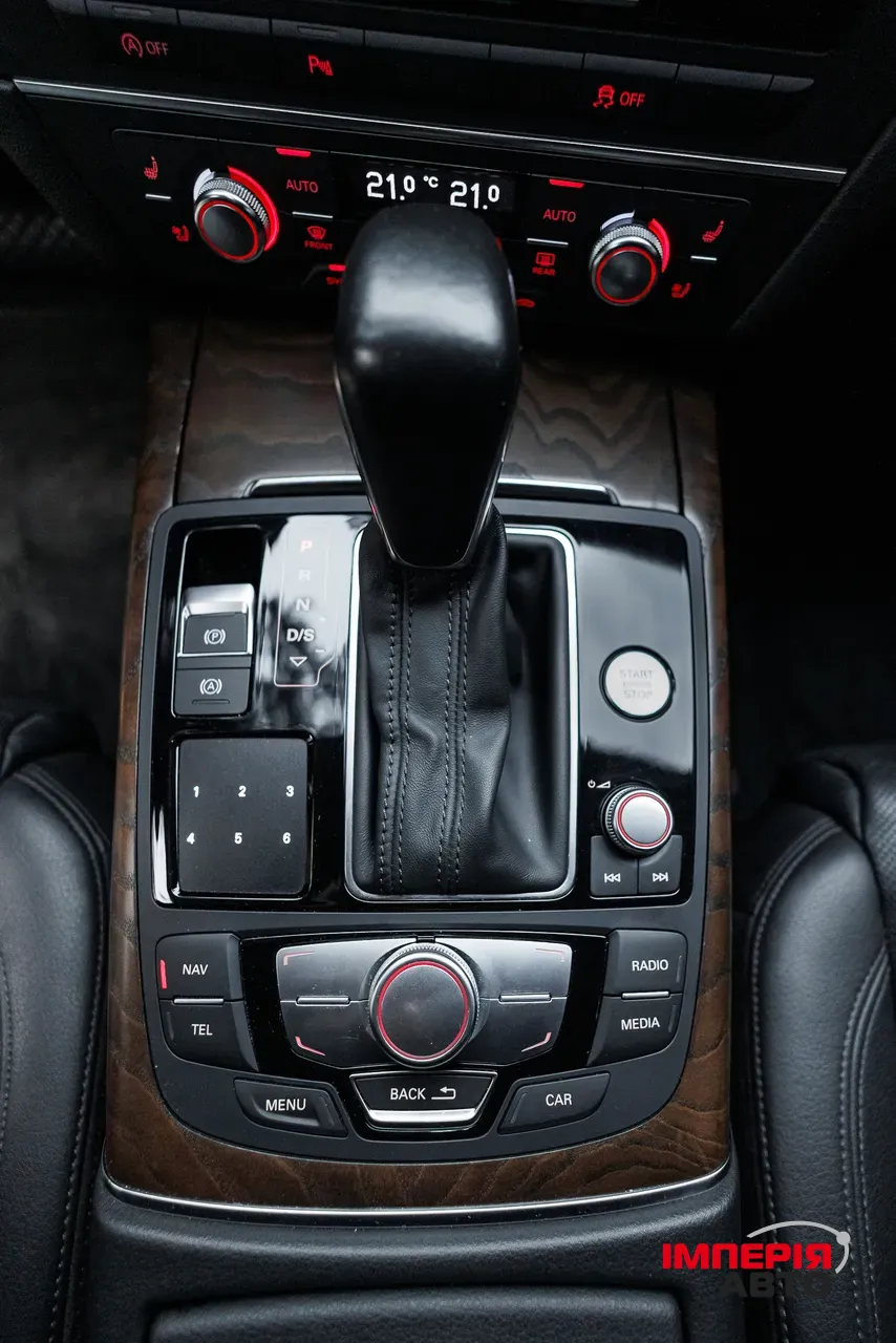 Audi A6 - фото 31