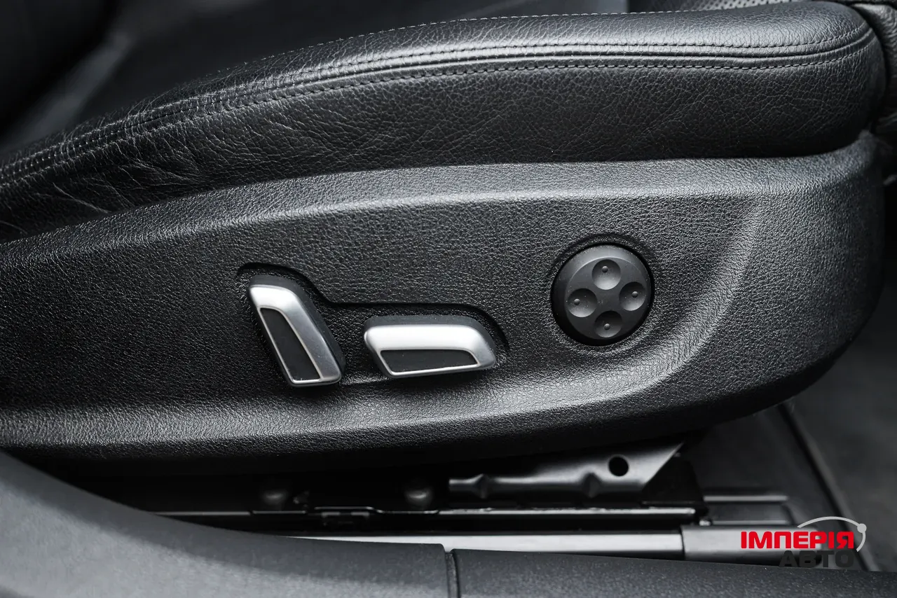 Audi A6 - фото 24