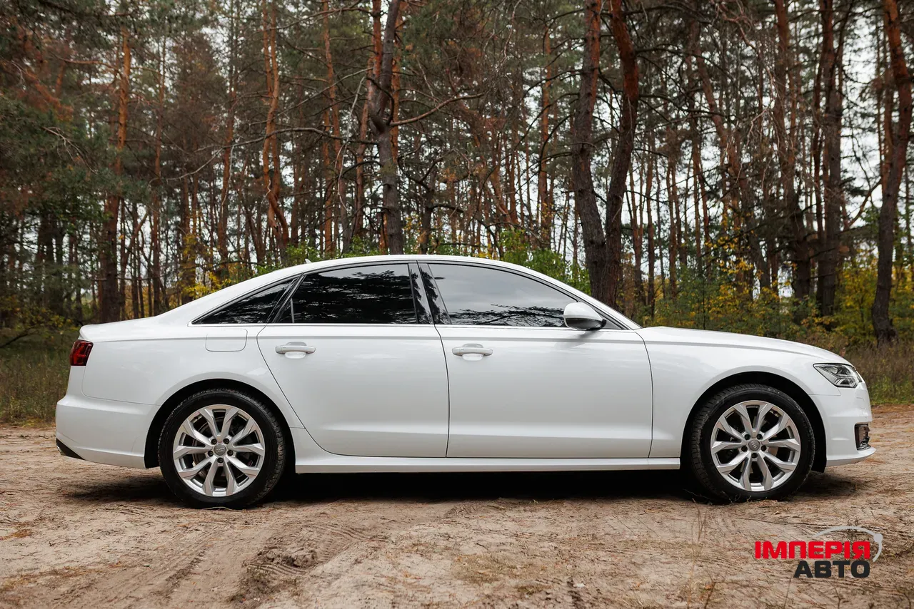 Audi A6 - фото 10