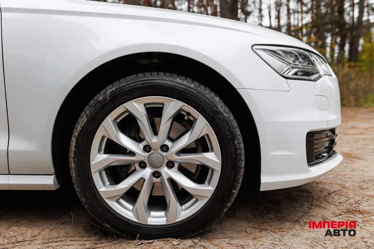 Audi A6 - фото 14