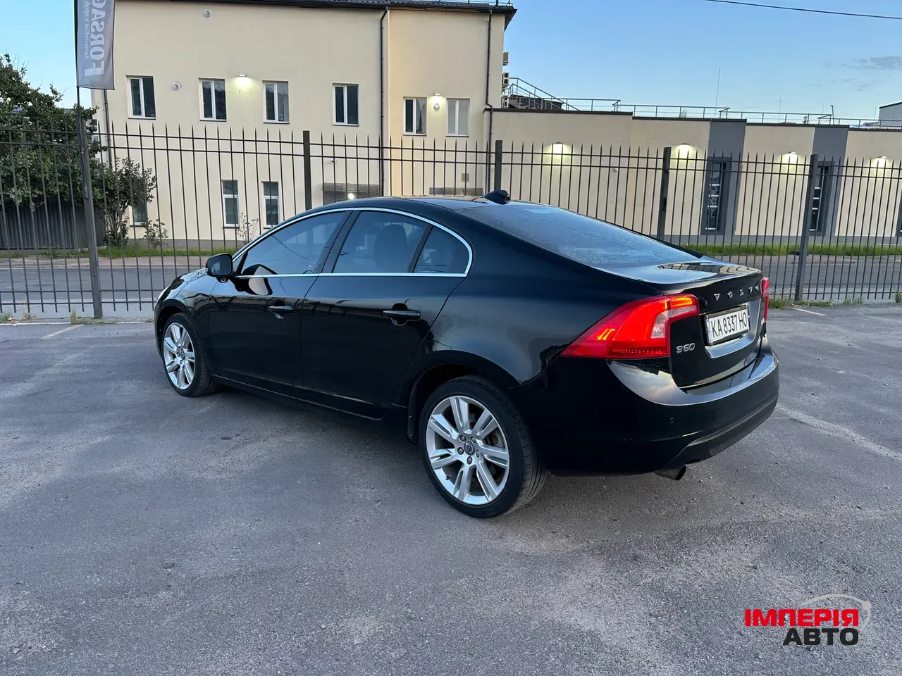 Volvo S60 - фото 4