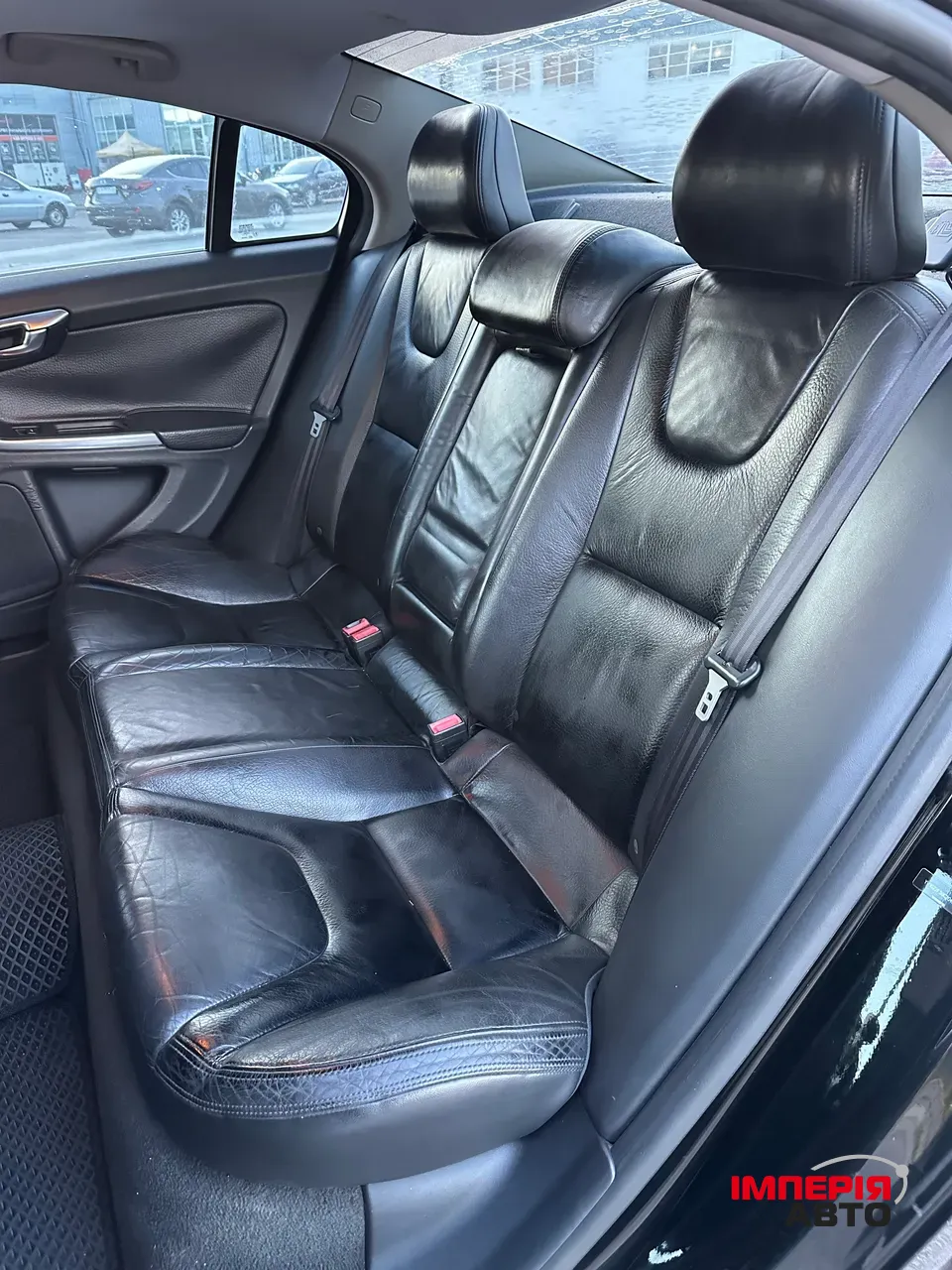 Volvo S60 - фото 20