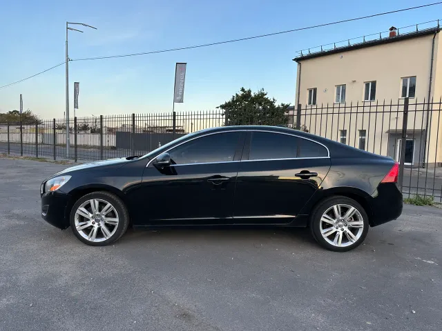 Volvo S60 - фото 5
