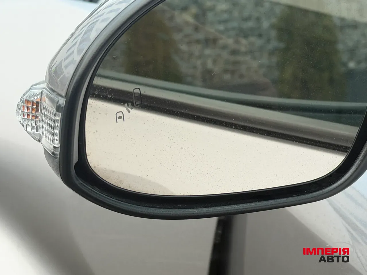 Toyota C-HR - фото 12