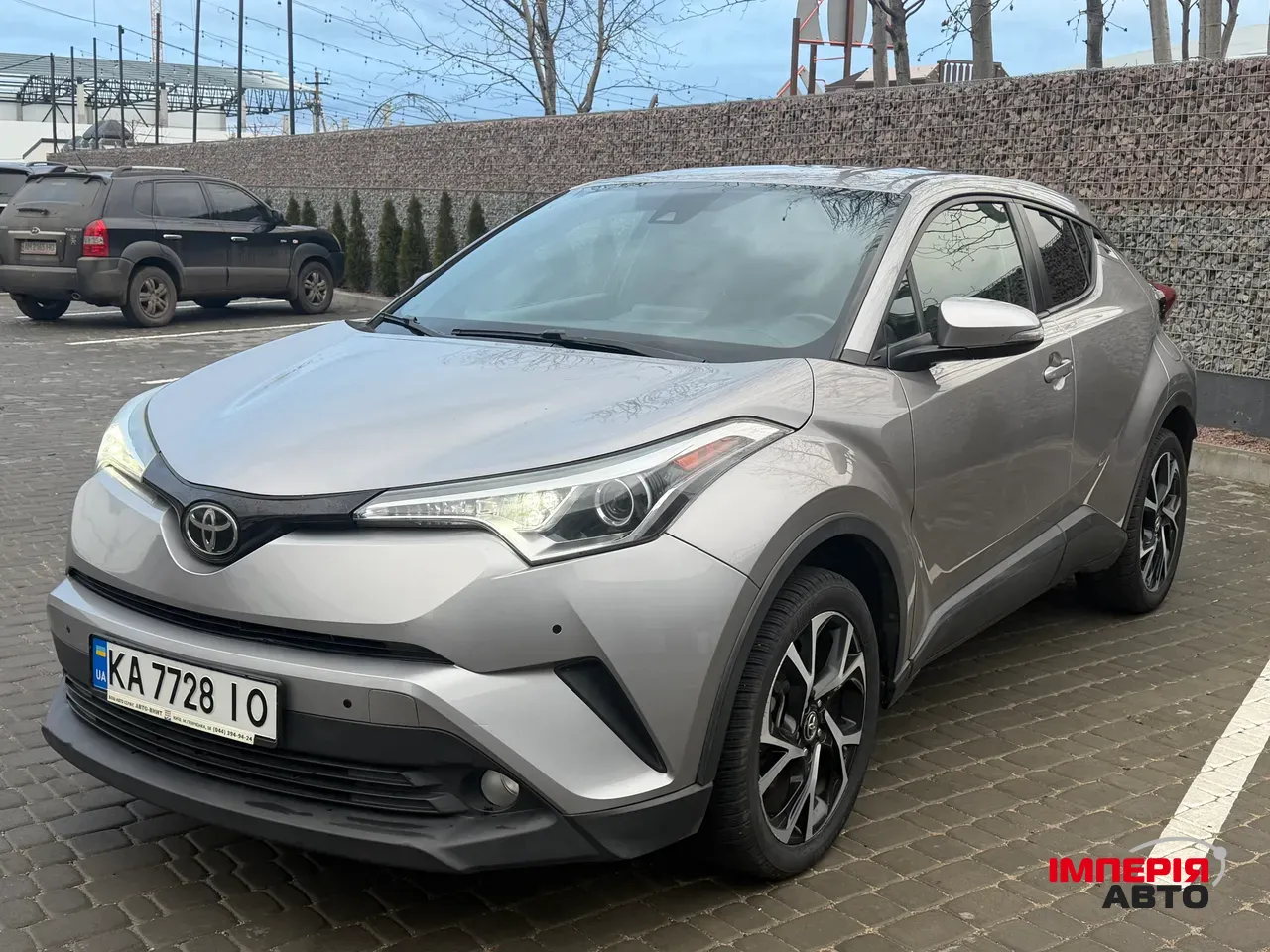 Toyota C-HR - фото 4