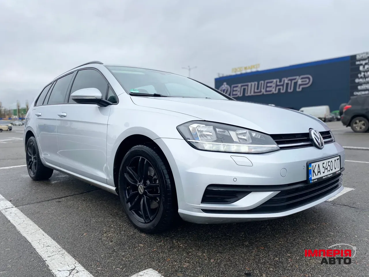 Volkswagen Golf - фото 7