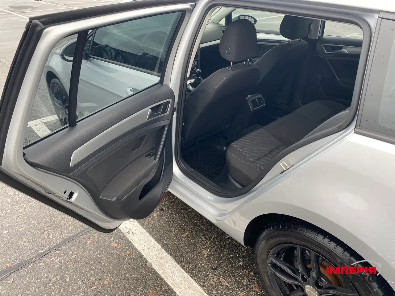 Volkswagen Golf - фото 20