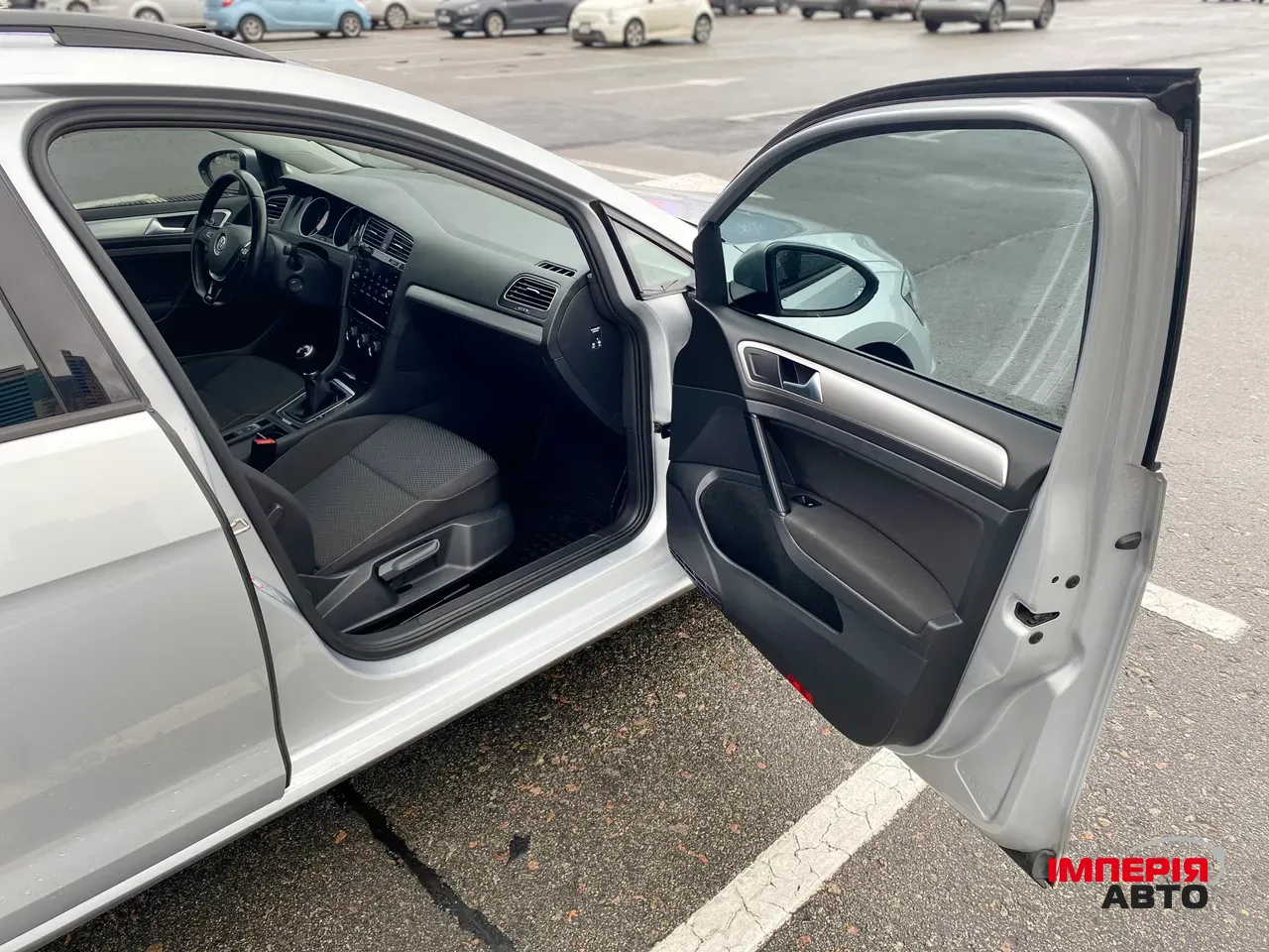 Volkswagen Golf - фото 22