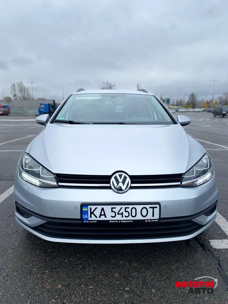 Volkswagen Golf - фото 8